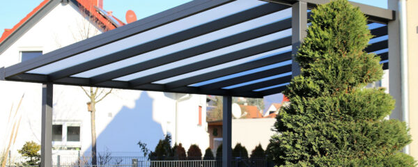 Les carports en aluminium